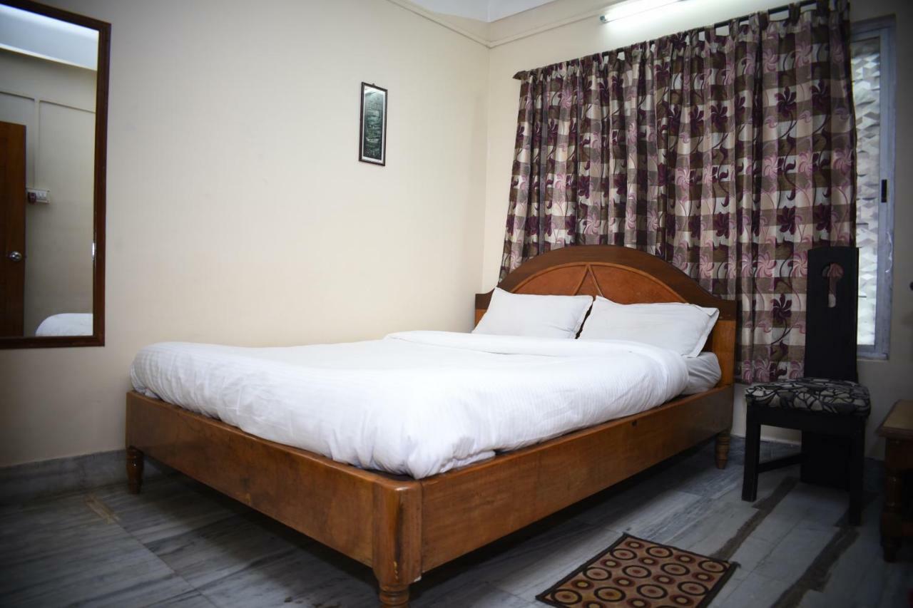Spot On 37646 Hotel Centre Palace Silchar Bagian luar foto